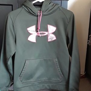 Cute Under Armour!